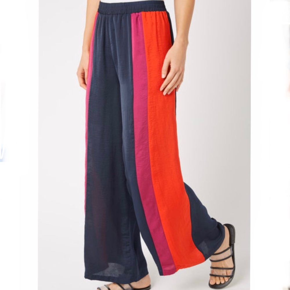 NWT Stellah Pants